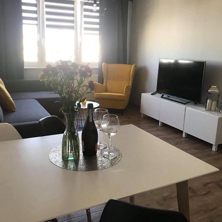 Apartamentlesna12Hel Bagian luar foto